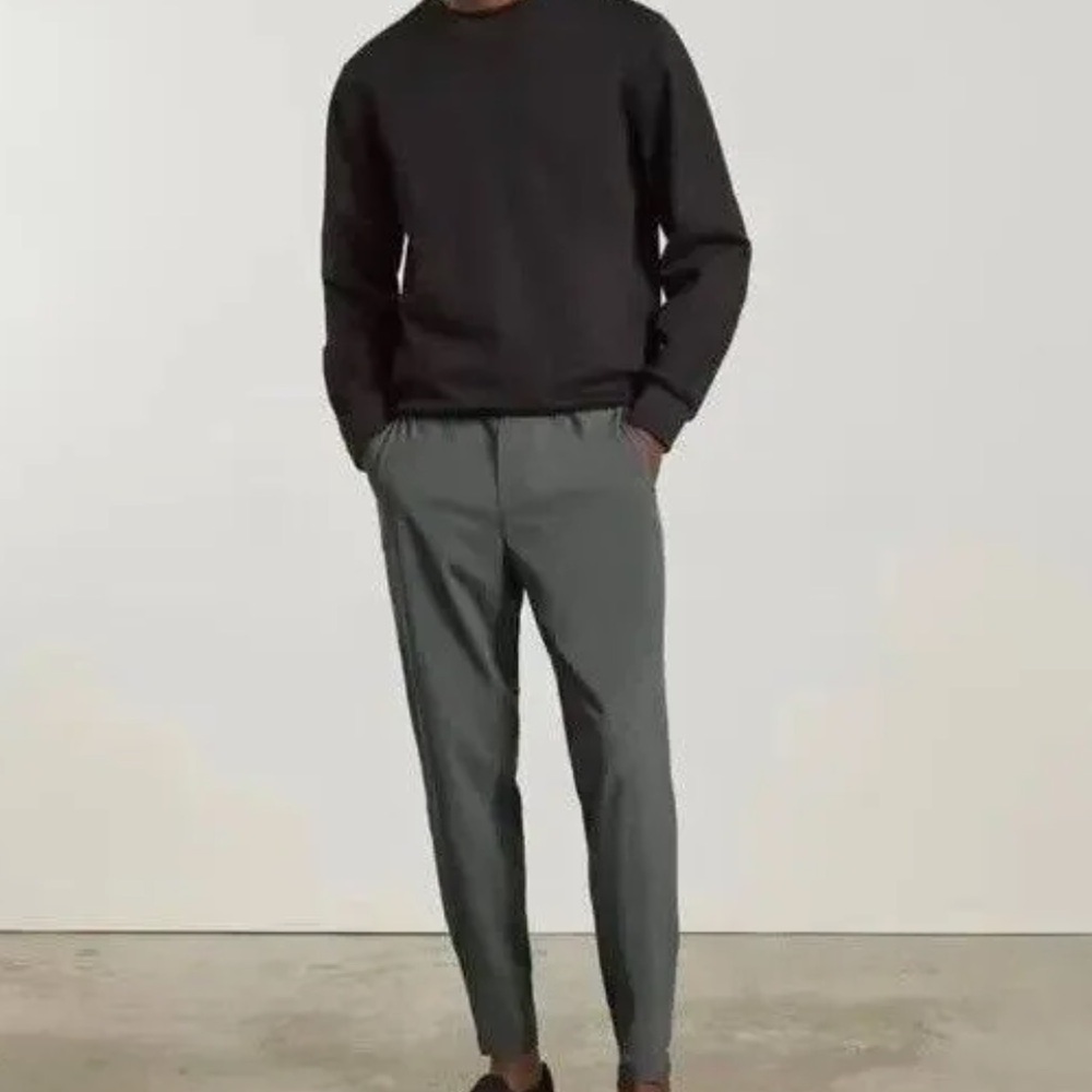 NWT Everlane The Everyone Anti Sweatpants Gunmetal Gray Size E3